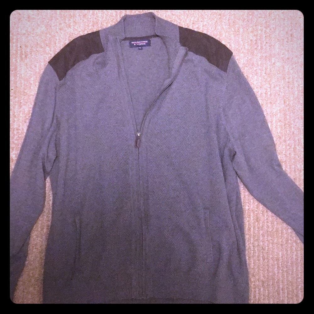 Roundtree & Yorke Zipup Sweater